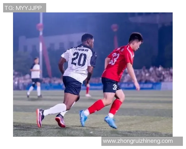 中国足球球星聚会回顾与展望 球员互动增进友谊 展现中国足球新气象