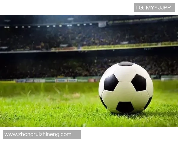 足球球星挂画10寸价格如何选择不同款式和品牌影响购买决策 足球球星挂画10寸价格如何选择不同款式和品牌影响购买决策